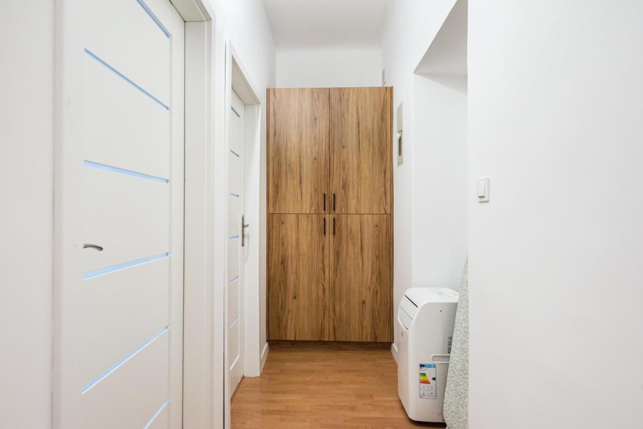 Old Town 5-Bedroom Apartment Warsaw Luaran gambar